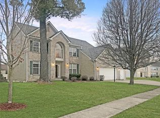 6435 Timber Walk Dr, Indianapolis, IN 46236