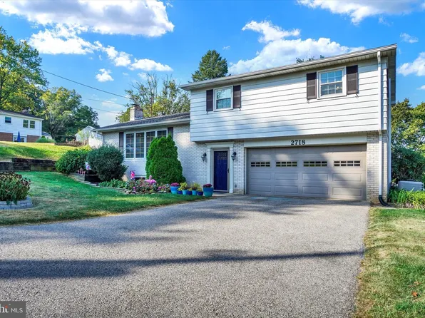 2718 Whitney Dr, York, PA 17402
