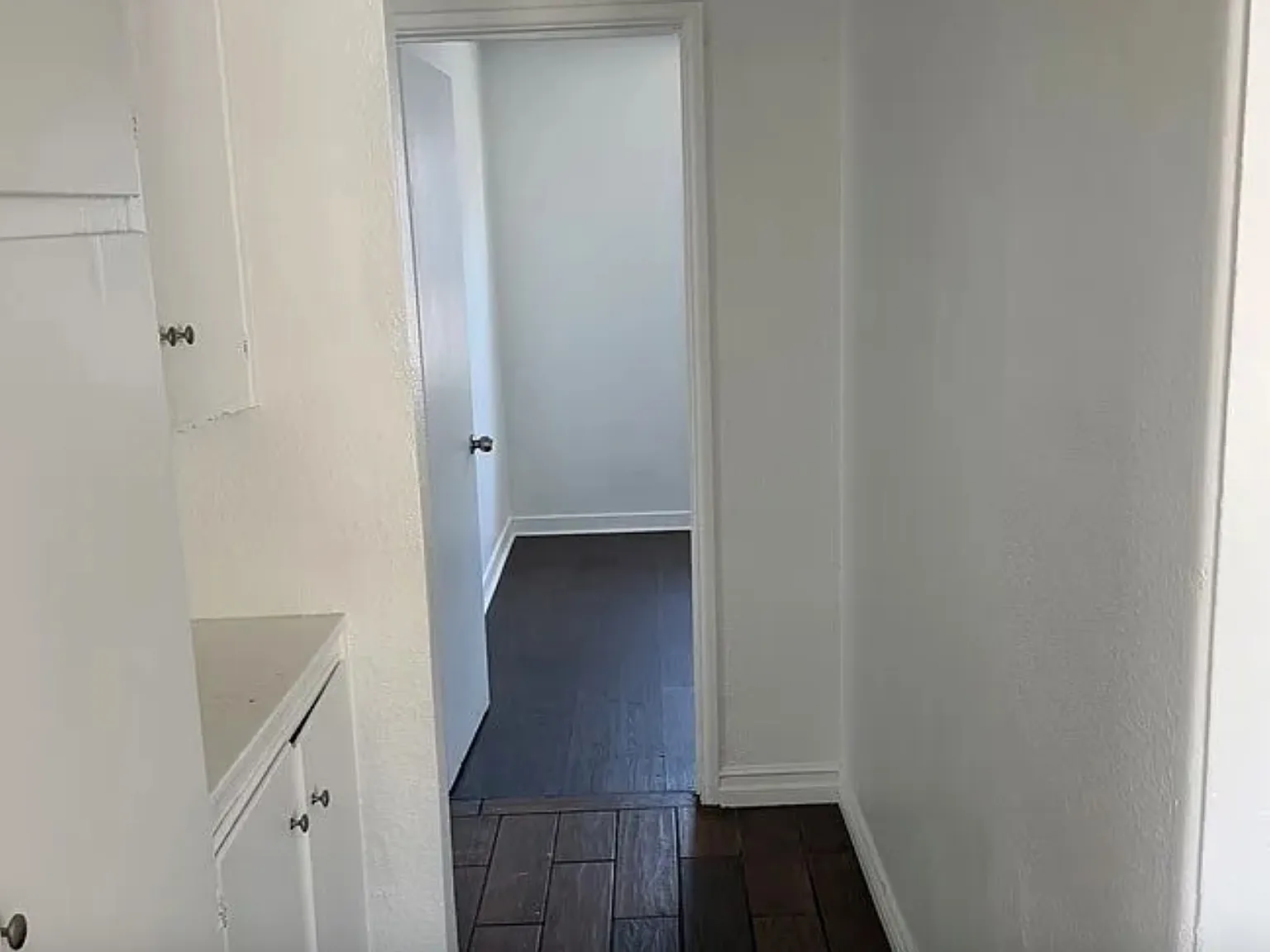2 bed, 1200 sqft, $2,500 — Photo 2