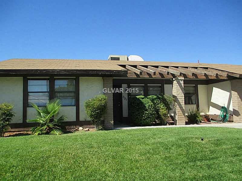 1st image of 3121 La Mesa Dr