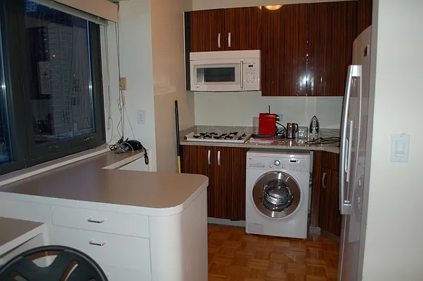 Rented by Peter Ashe | media 5