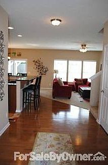 3rd image of 5516 N 150th St