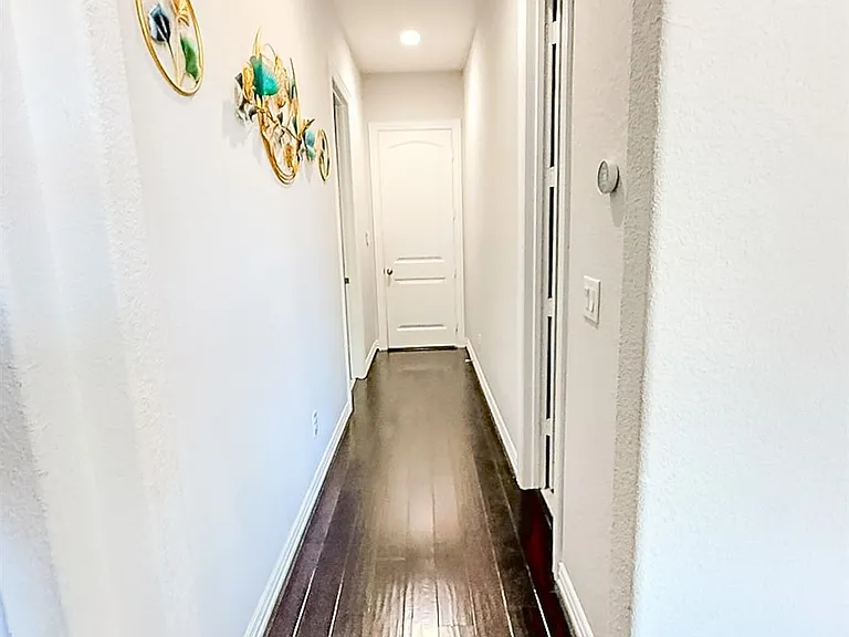 4301 Logan Ridge Dr — Photo 17