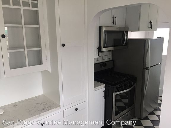 5th image of 900 D Ave #912