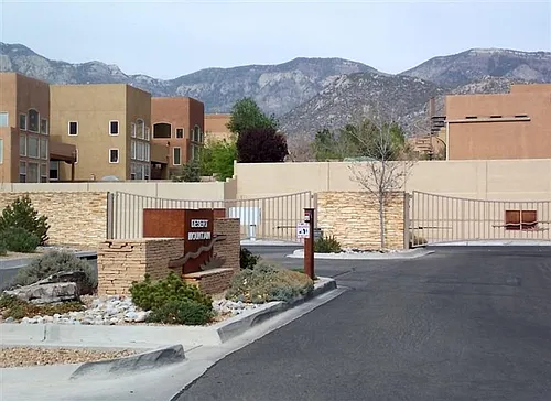 13236 Silver Peak Pl NE Photo 1
