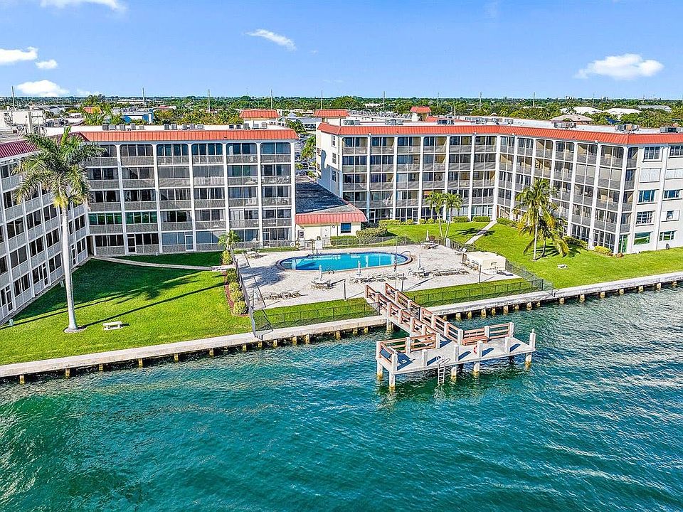 1st image of 105 Paradise Harbour Blvd APT 201