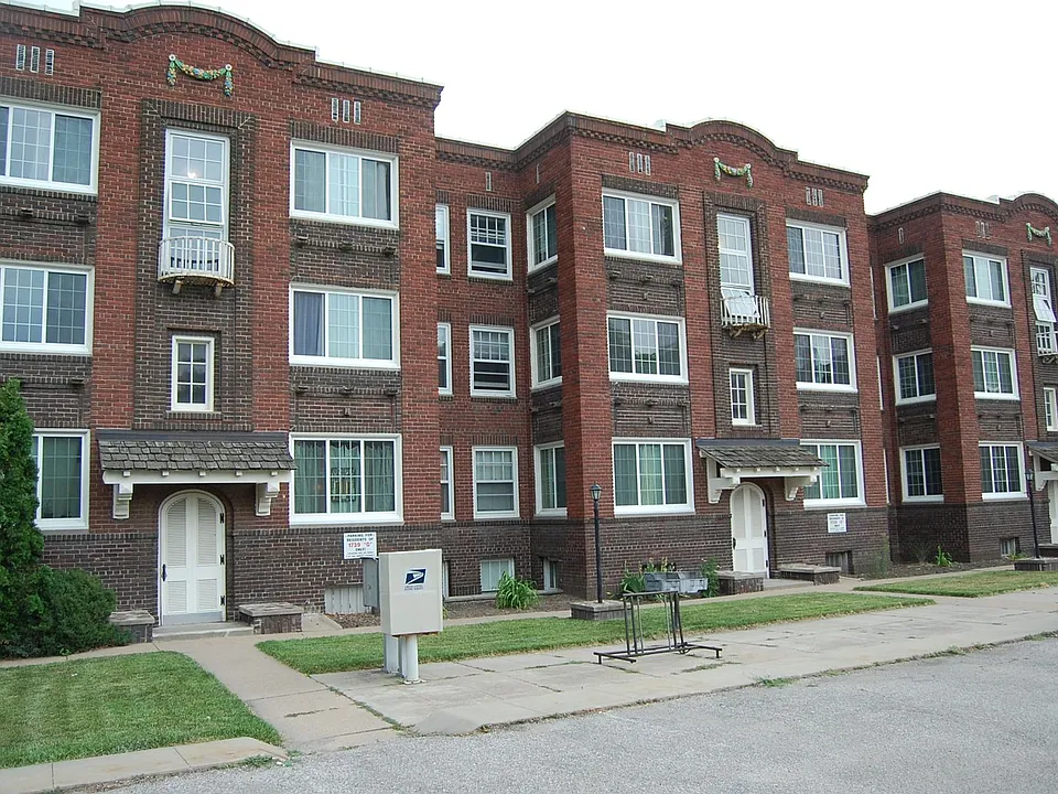 1739 G St.