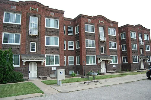 1739 G St. Photo 1