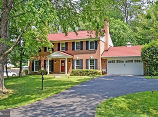 15117 Westbury Rd, Rockville, MD 20853