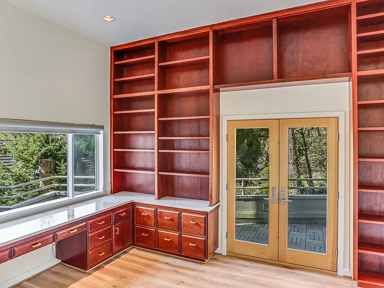 8158 W Mercer Way — Photo 27