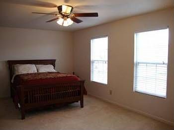 3rd image of 4626 Glastonbury Way