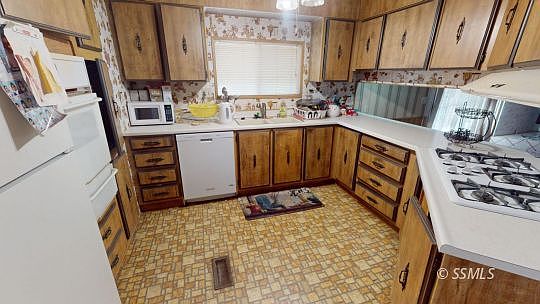 3rd image of 5633 Quail Rd