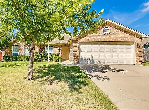 2nd image of 341 Vista Way Dr