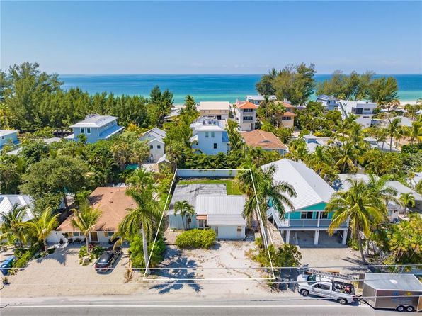2910 Gulf Dr #A & B, Bradenton Beach, FL 34217