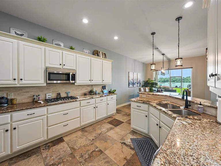 127 W Palm Blvd — Photo 12