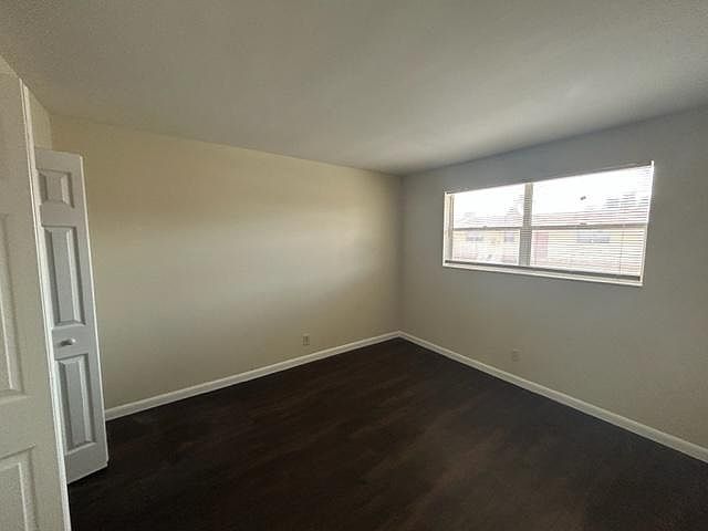1st image of 850 E Commercial Blvd APT 243