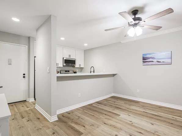 1625 Hotel Cir S, San Diego, CA