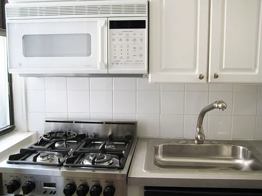 Rented by Citi Habitats | media 29