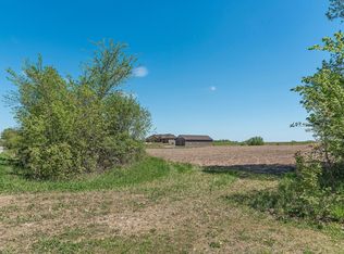 28 Olympic Trl, Lindstrom, MN 55045