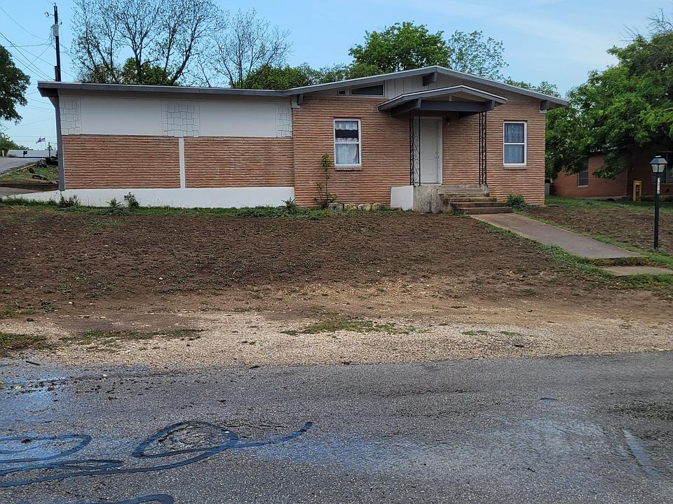 1st image of 1312 Stadium Dr