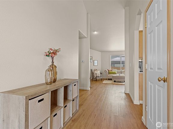 2nd image of 9014 190th Street E