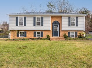 3590 Janney Ln, Roanoke, VA 24018