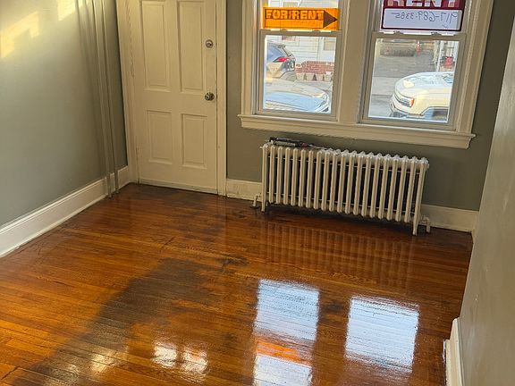 5th image of 41 Randall Ave #1