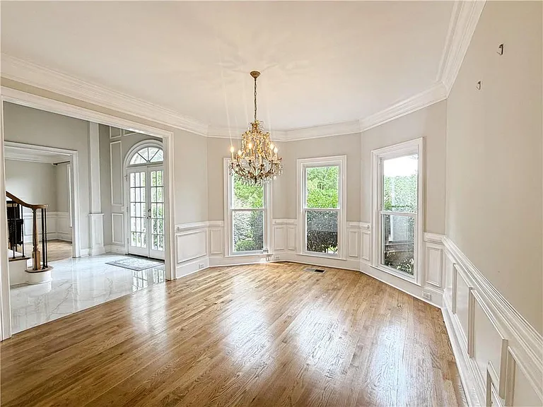 530 Rippling Water Ln — Photo 4