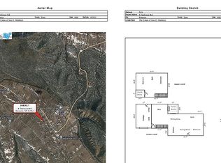 8 Fire House Rd, Penasco, NM 87553