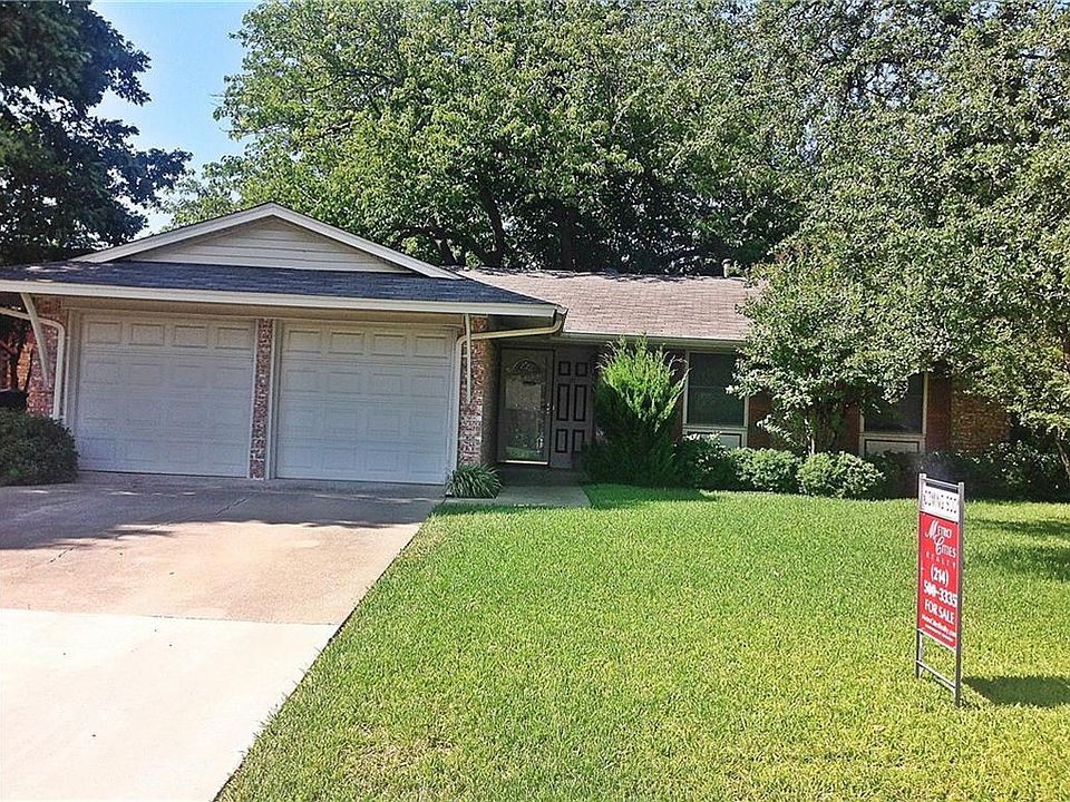 1st image of 1305 Meadowcrest Dr