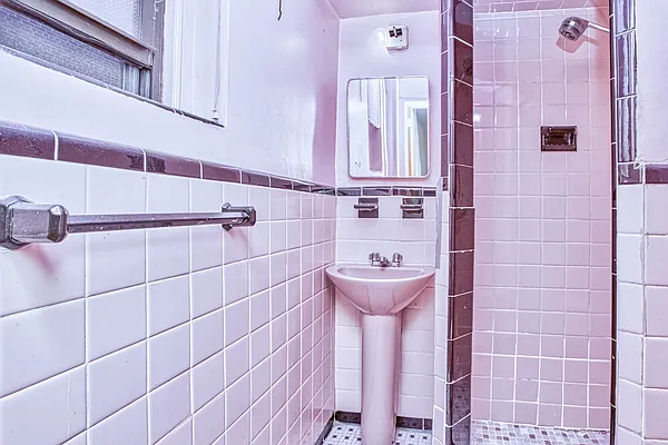 Sold by Maximillion Realty, Inc. | media 57