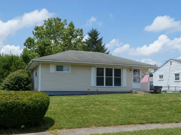 371 Trunk Dr, Dayton, OH 45431