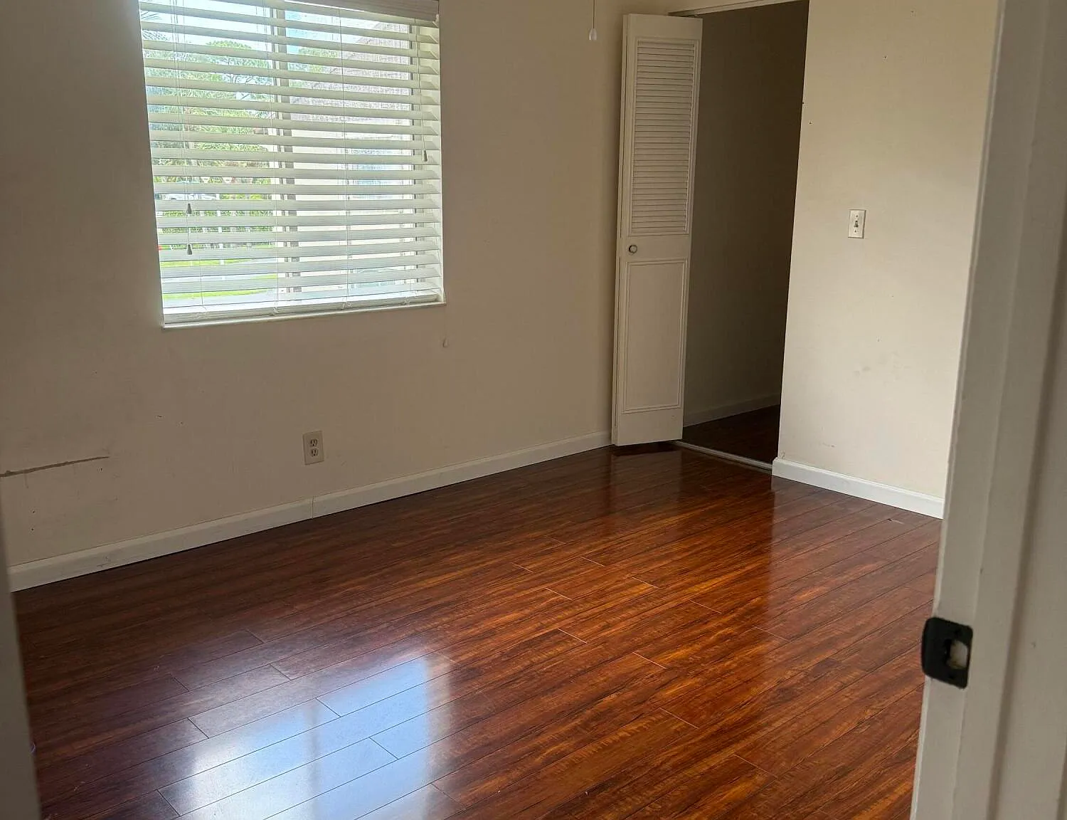 2 bed, 2.0 bath, 937 sqft, $1,550 — Photo 4