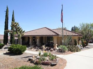 9553 Sierra Vista Dr, Phelan, CA 92371