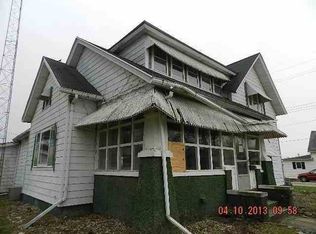 109 W Broadway St, Argos, IN