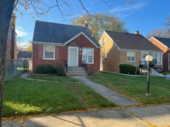 12208 S Carpenter St, Chicago, IL 60643