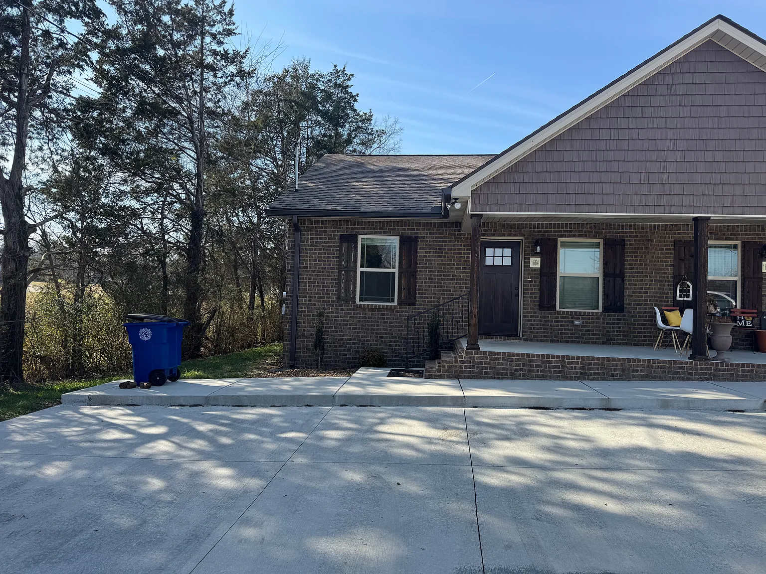 2 bed, 1000 sqft, $1,400 — Photo 1