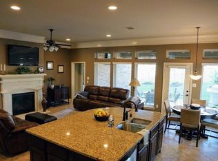 145 Pine Crest Cir, Montgomery, TX 77316