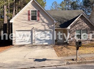 372 Berkshire Pl, Fairburn, GA