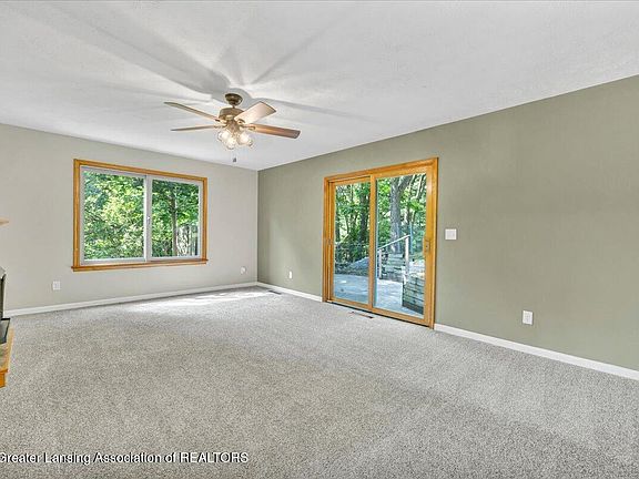 3rd image of 1284 W Dansville Rd