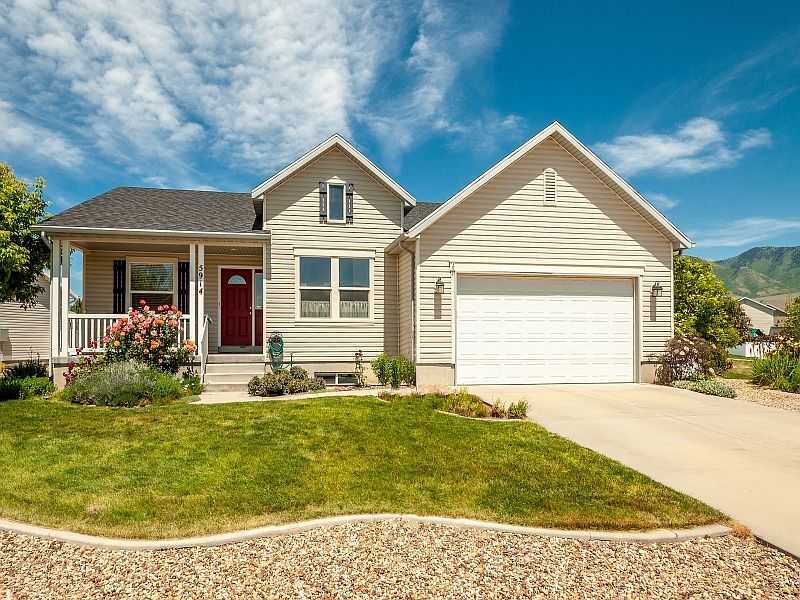 1st image of 5914 Genoa Ln