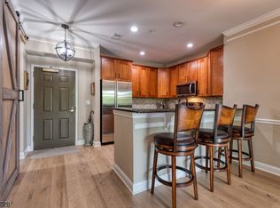 168 Victoria Dr #168, Bridgewater, NJ 08807