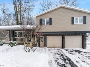 144 Winter Ln, Cortland, OH 44410