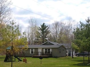 1590 W Shepherd Rd, Breckenridge, MI 48615
