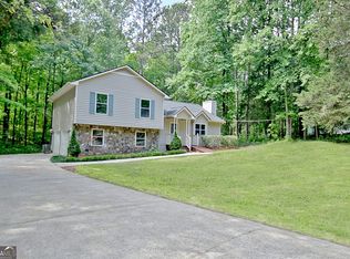 55 Rockland Dr, Sharpsburg, GA 30277