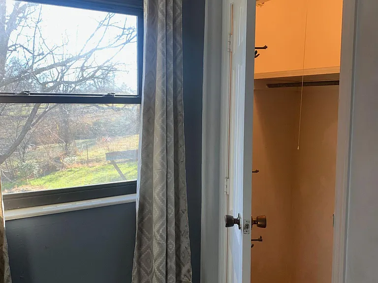 4675 Booth Rd #B — Photo 47