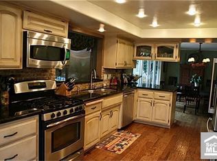 11702 Silver Fox Rd, Los Alamitos, CA 90720