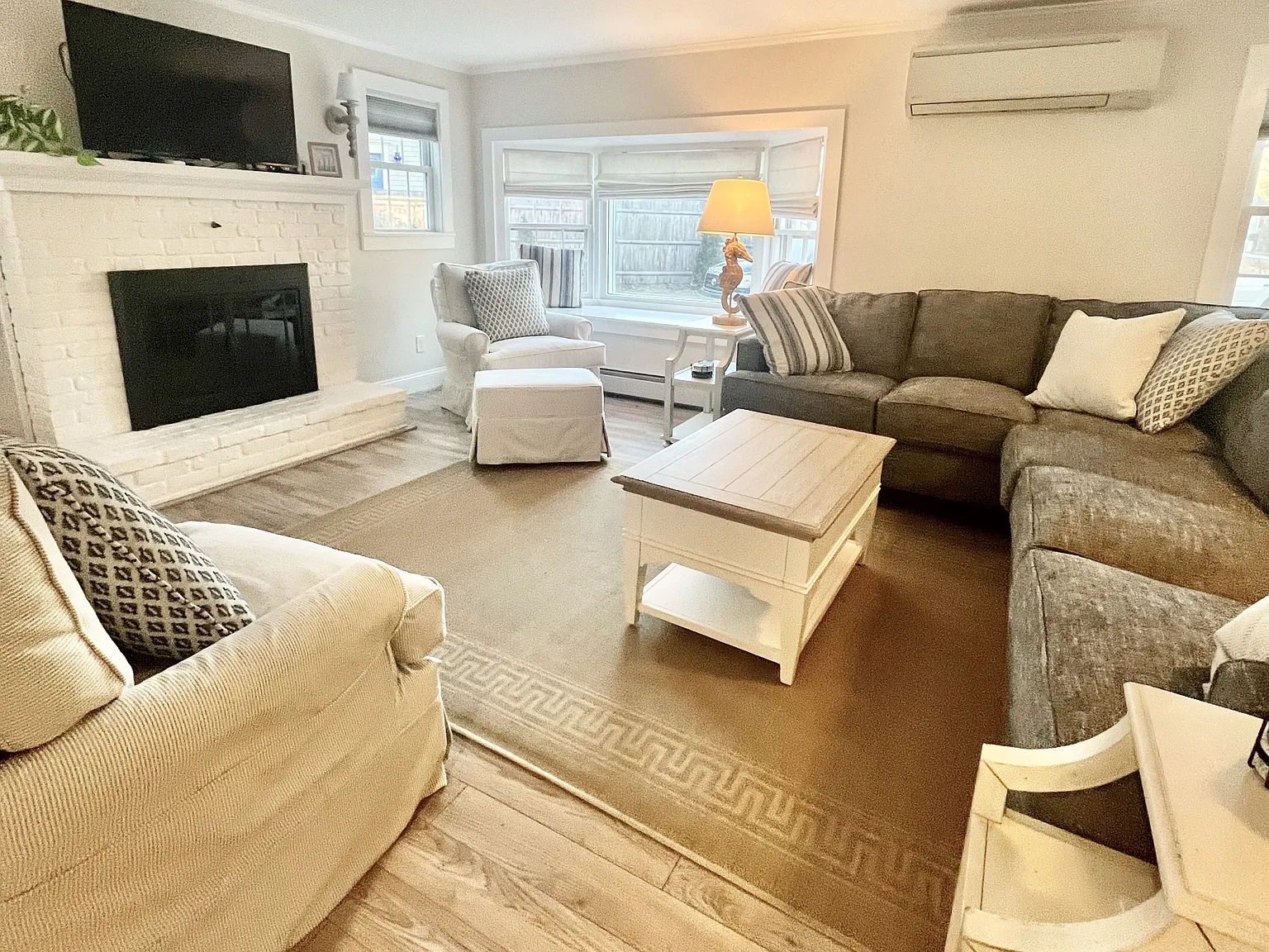 4 bed, 1463 sqft, $2,500 — Photo 4