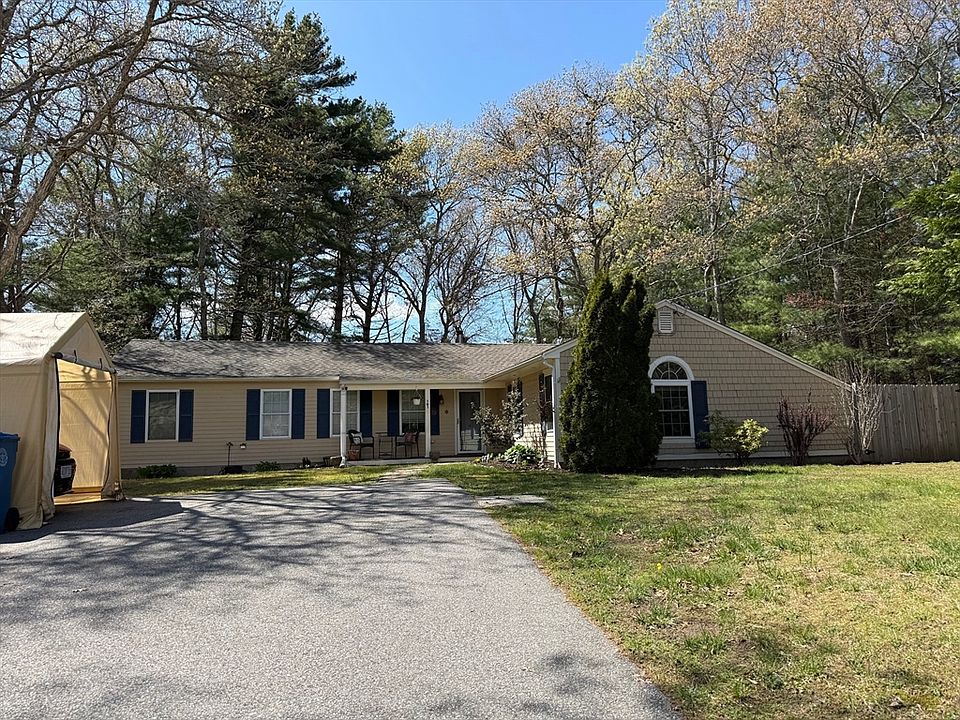 1st image of 101 Brigantine Dr