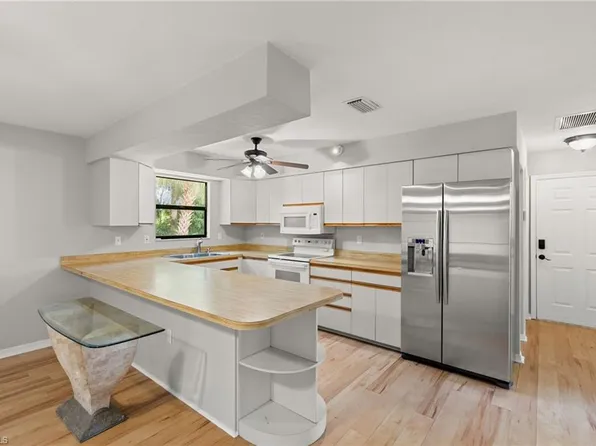 27673 Tennessee ST, BONITA SPRINGS, FL 34135